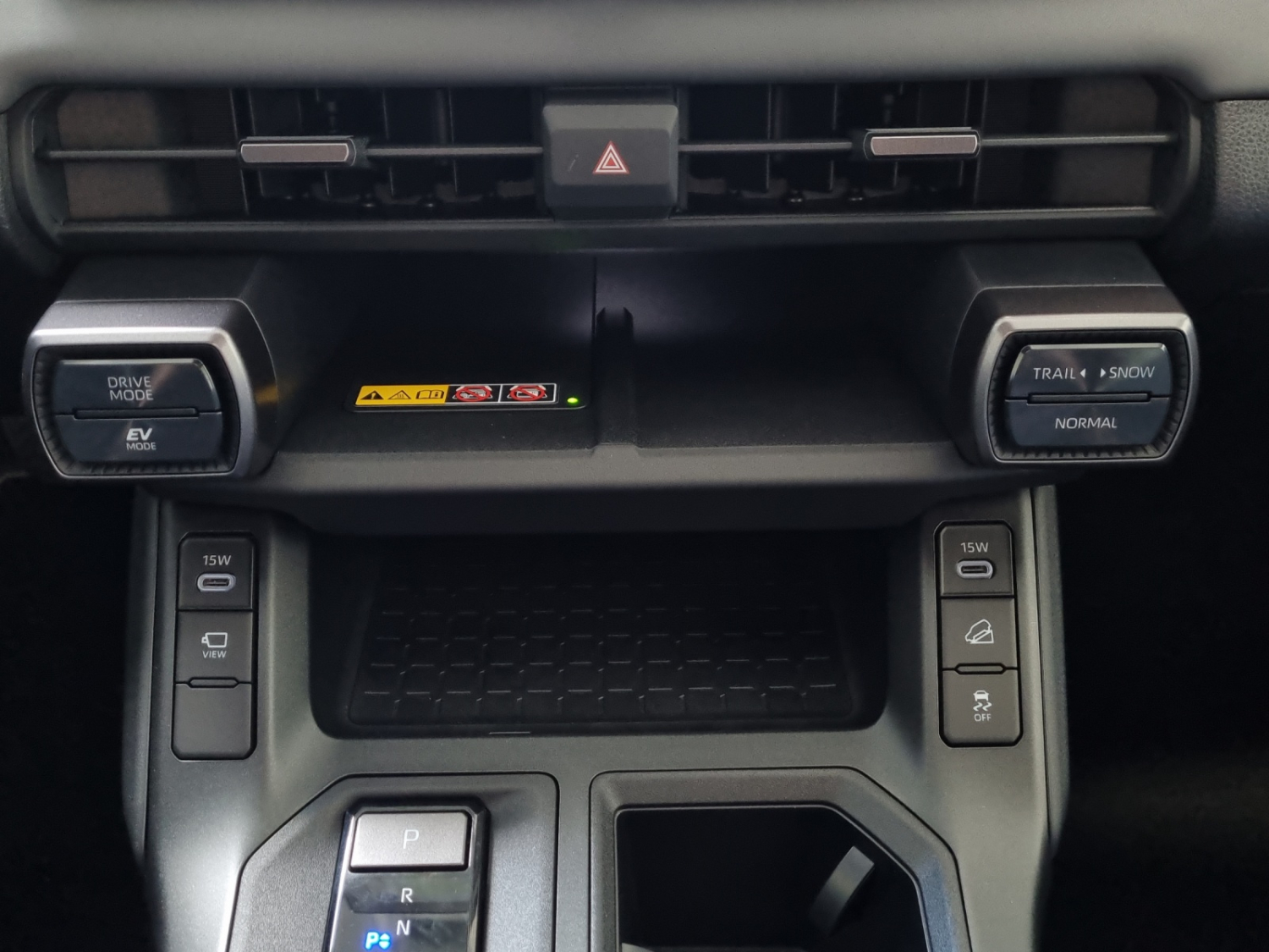 TOYOTA RAV4 2.5 HEV Style-image-13