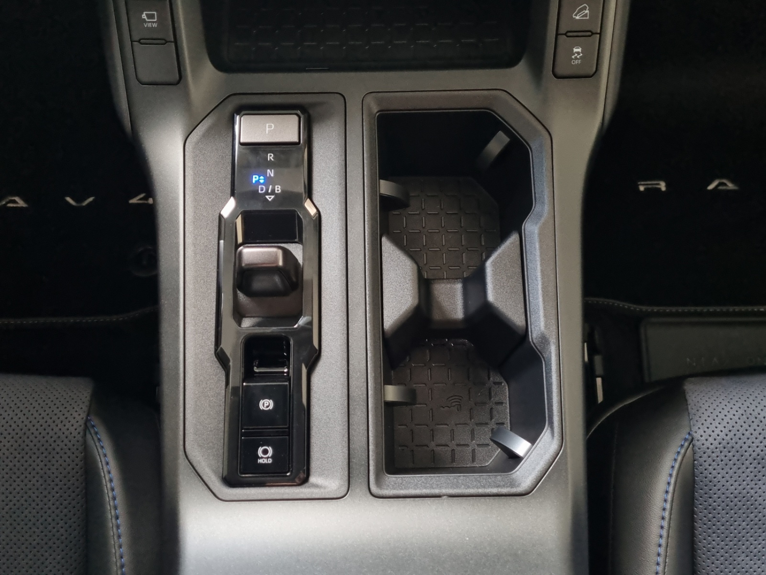 TOYOTA RAV4 2.5 HEV Style-image-12