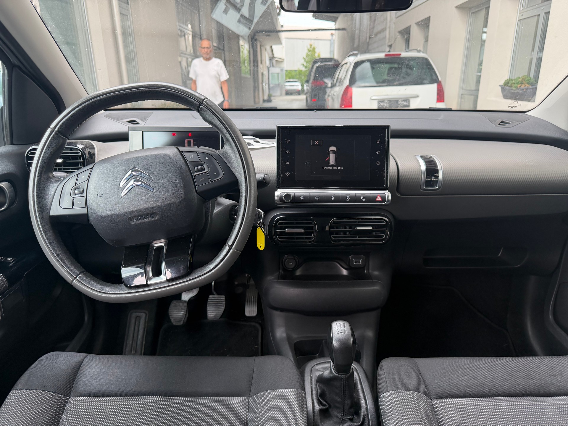 CITROEN C4 Cactus 1.2 e-THP Feel-image-6