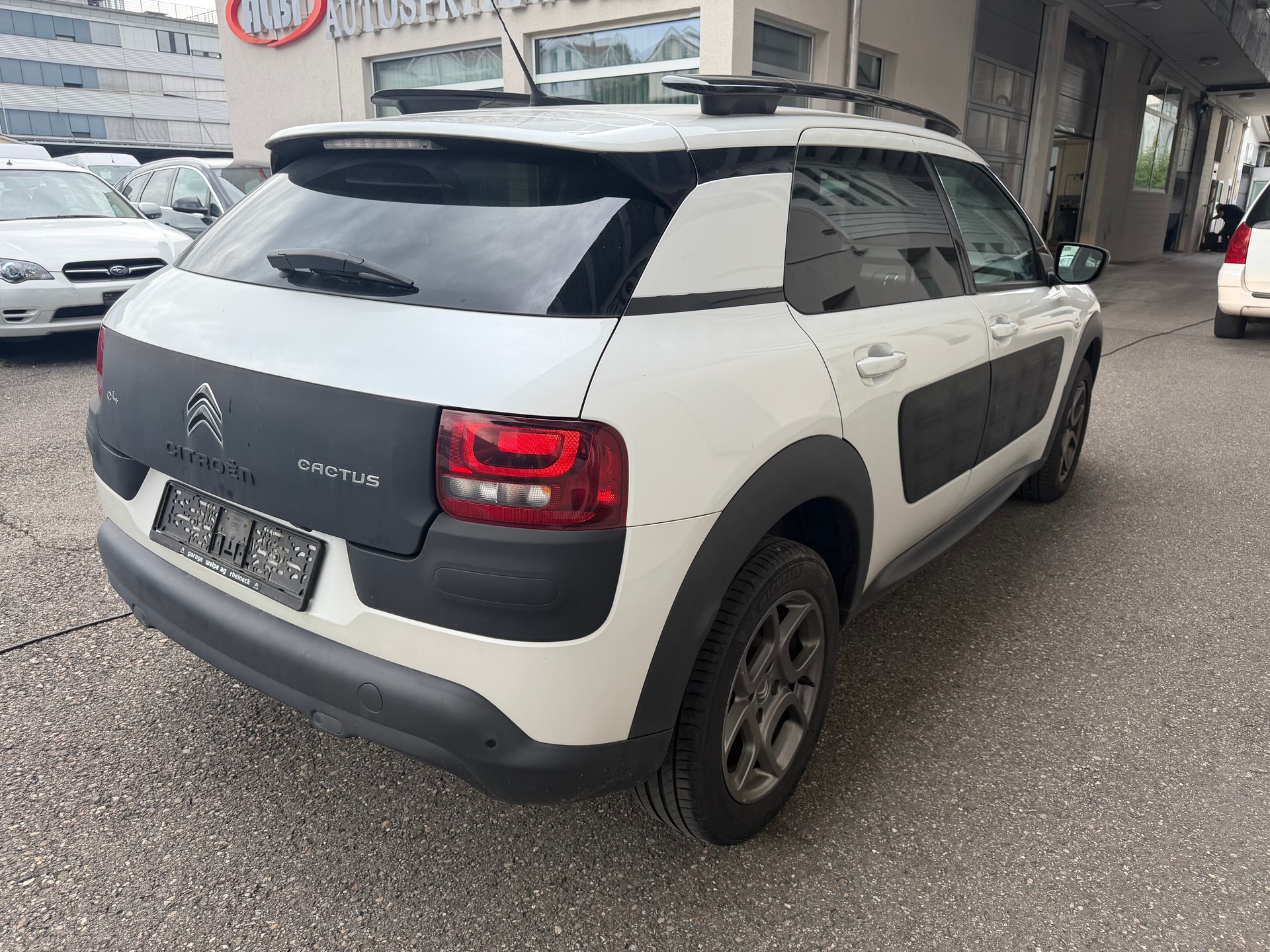 CITROEN C4 Cactus 1.2 e-THP Feel-image-3