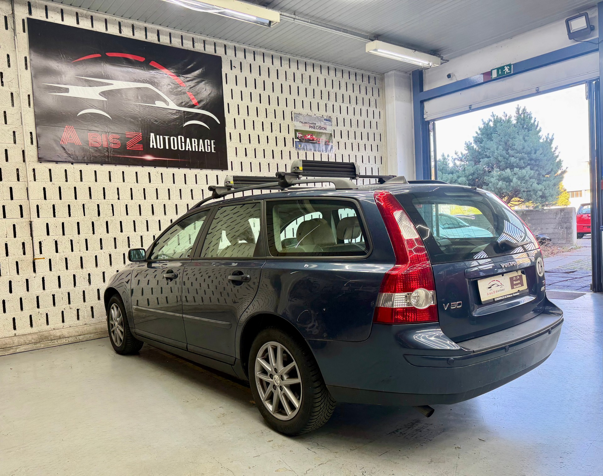 VOLVO V50 T5 AWD Summum-image-7