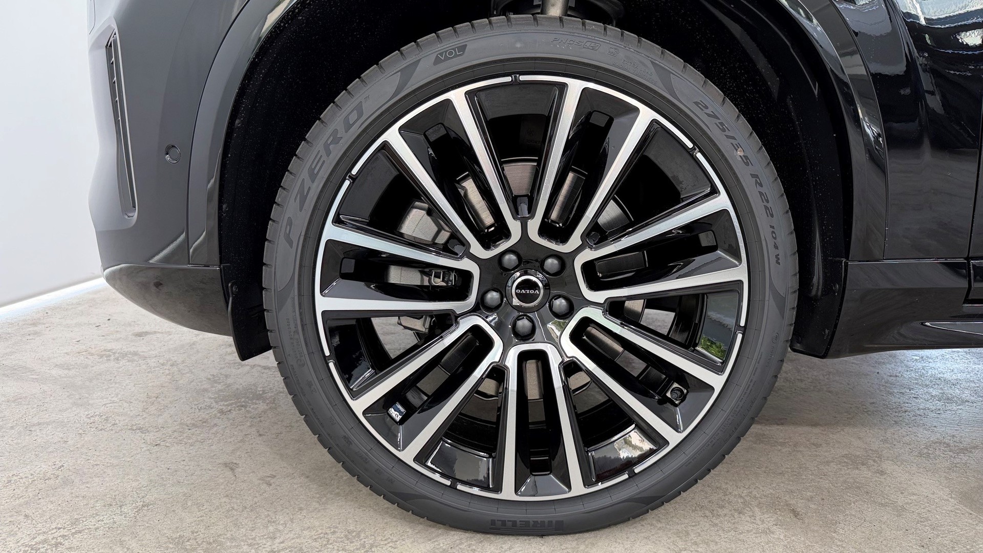 VOLVO XC90 2.0 T8 TE Black Edition e-image-8
