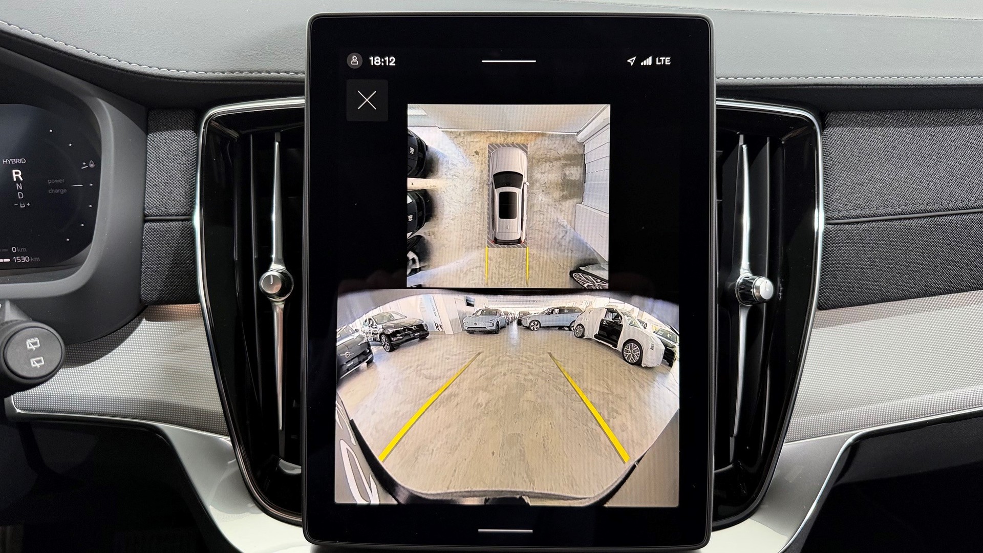 VOLVO XC90 2.0 T8 TE Black Edition e-image-10