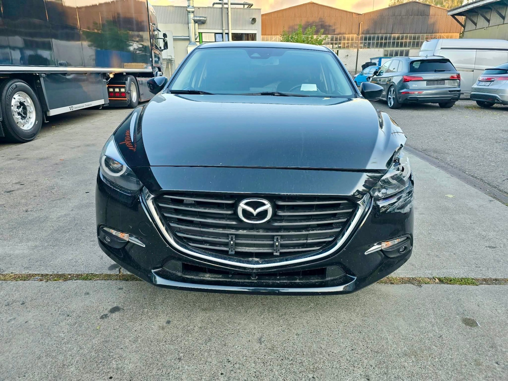 MAZDA 3 SKYACTIV-G 120 Ambition Plus Automat-image-6