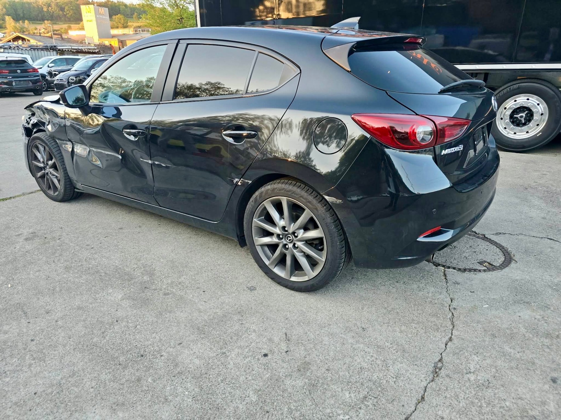 MAZDA 3 SKYACTIV-G 120 Ambition Plus Automat-image-4