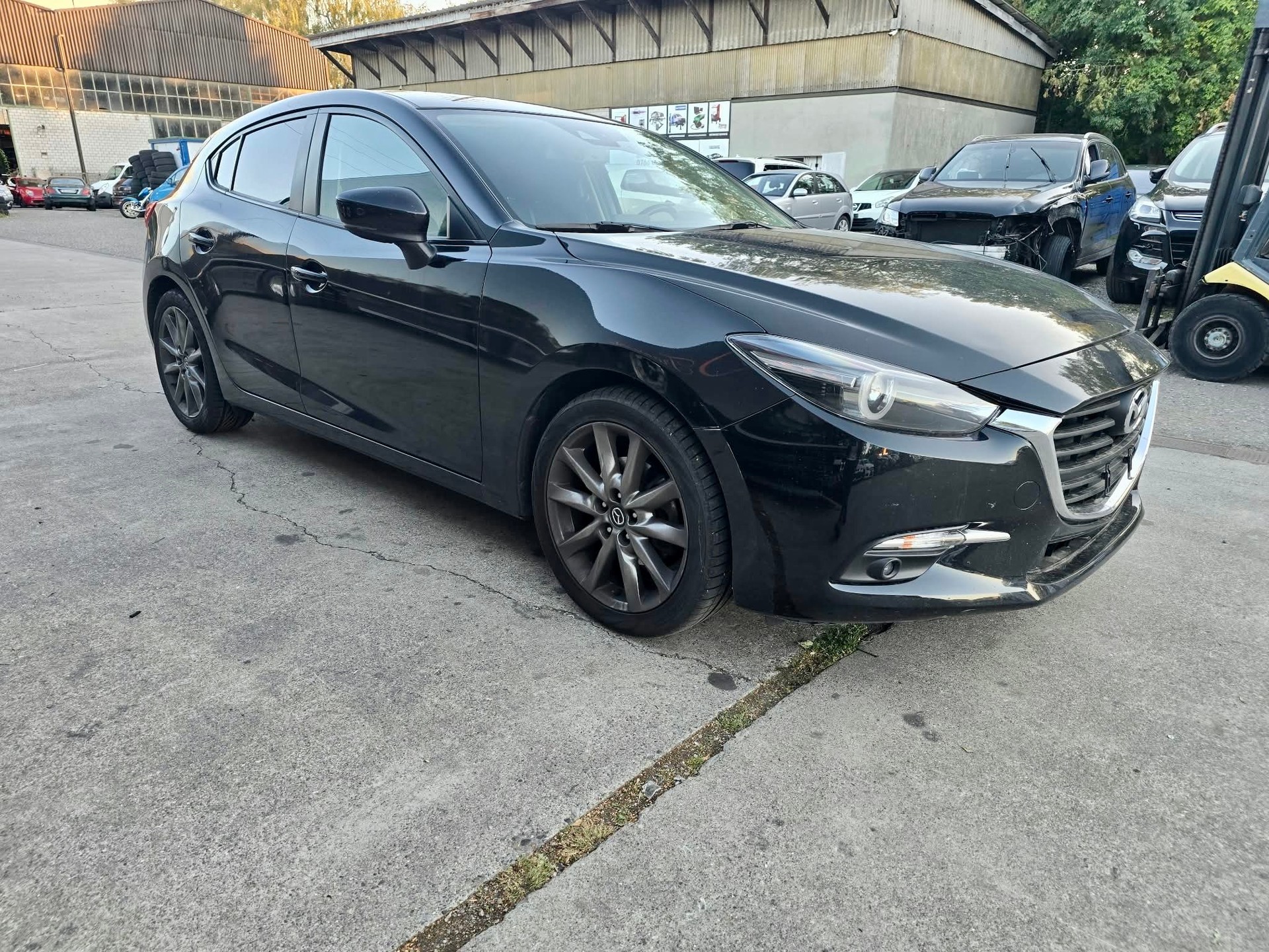 MAZDA 3 SKYACTIV-G 120 Ambition Plus Automat-image-2
