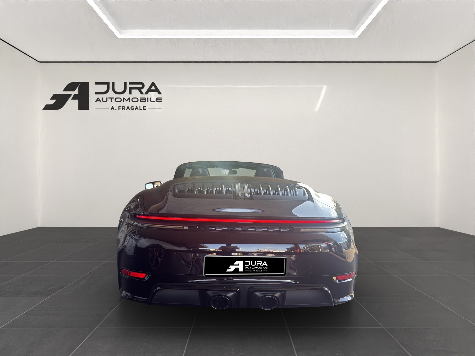 PORSCHE 911 Cabriolet 3.6 Carrera 4 GTS PDK-image-5