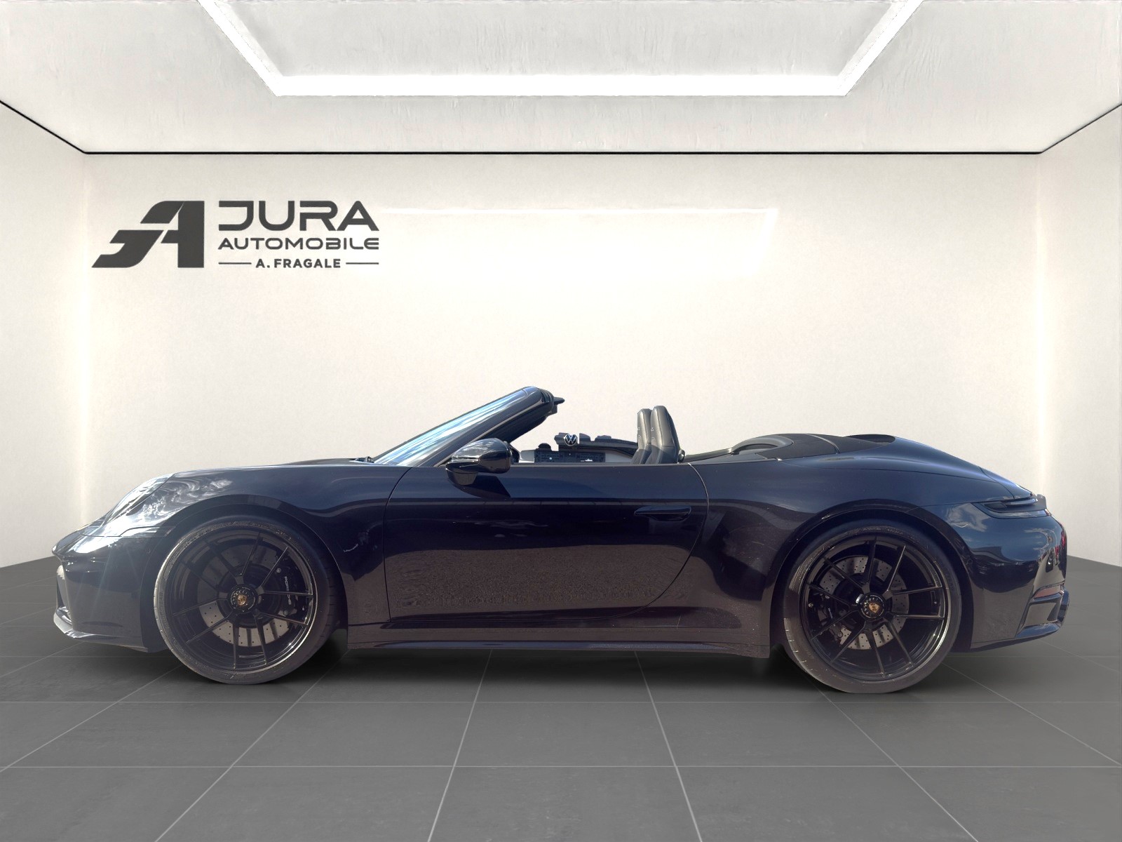 PORSCHE 911 Cabriolet 3.6 Carrera 4 GTS PDK-image-3