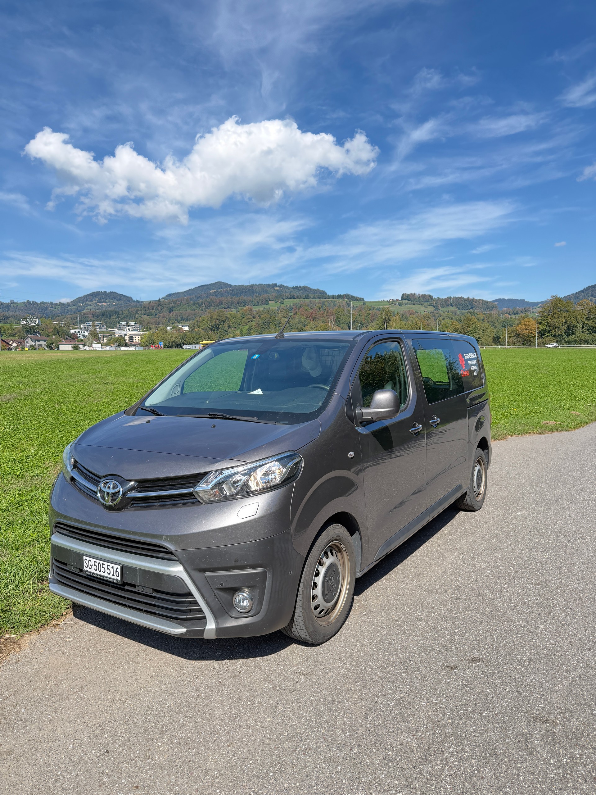 TOYOTA PROACE-image-0