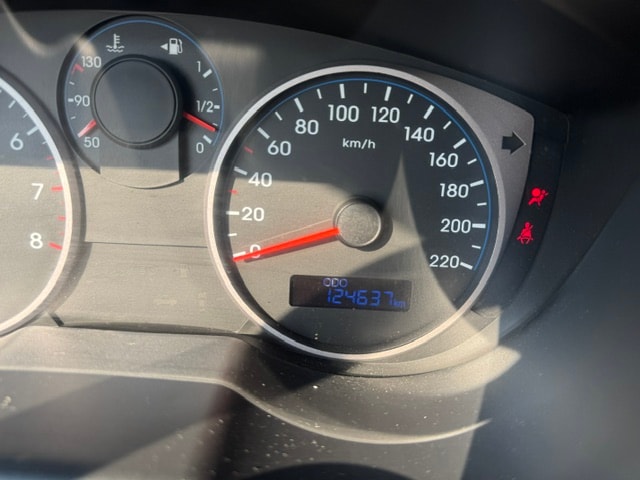HYUNDAI i20 1.2 Comfort-image-13