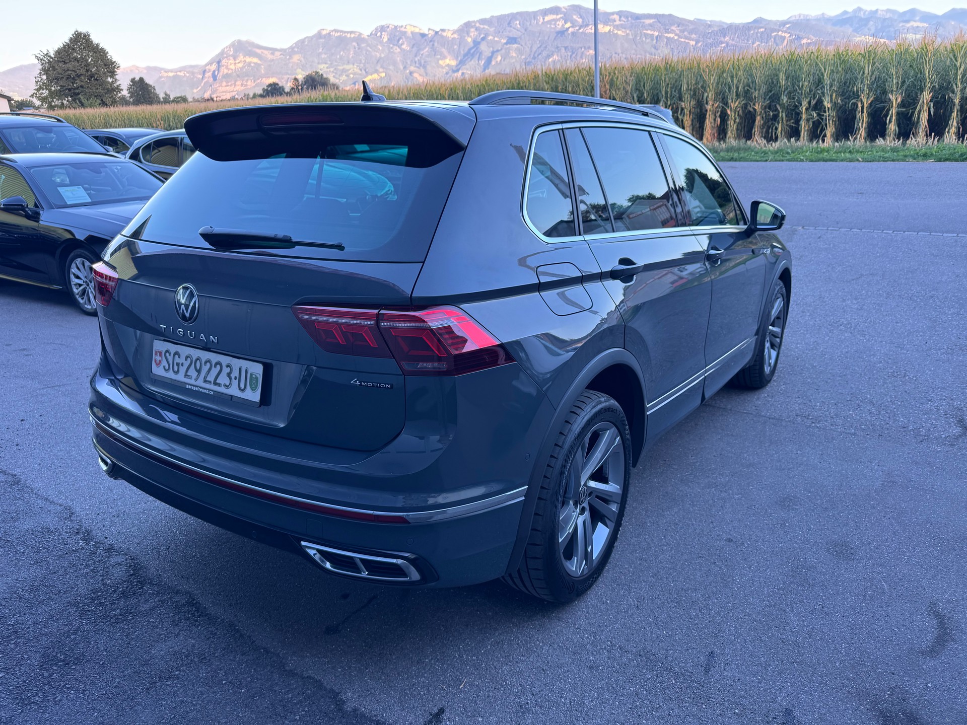 VW Tiguan 2.0TSI R-Line 4Motion DSG-image-10