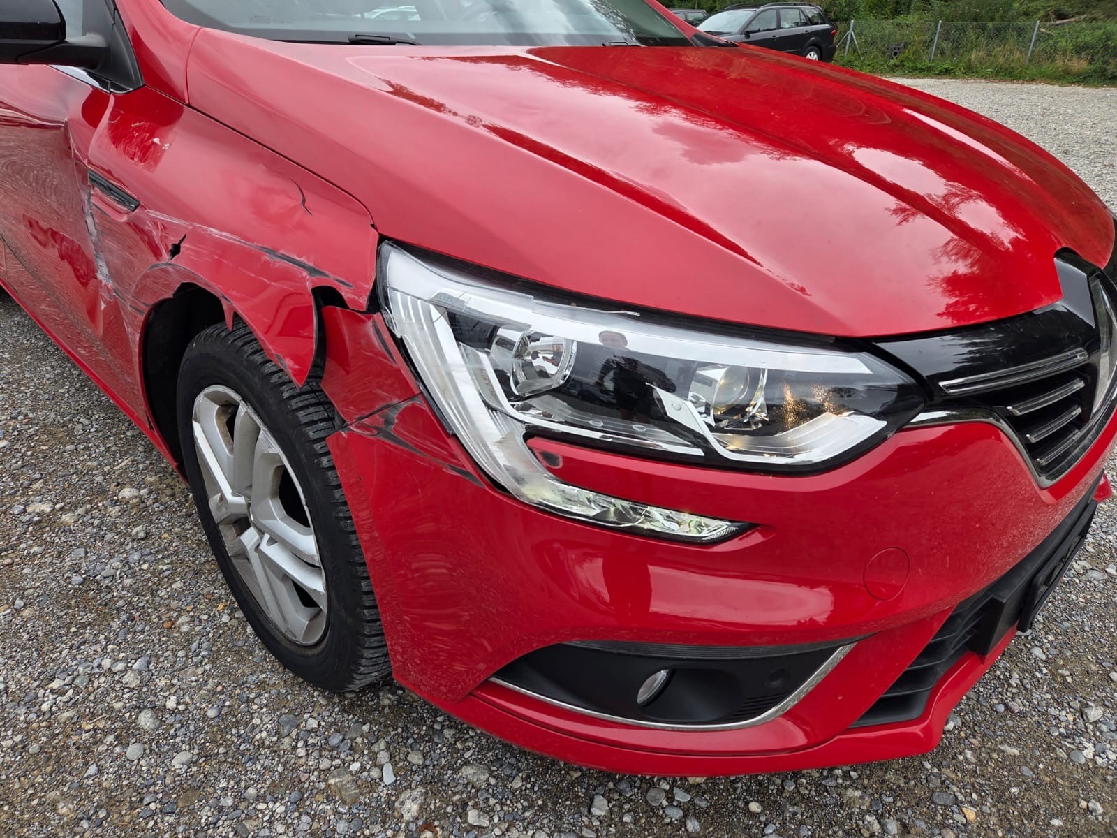RENAULT Mégane Grandtour 1.5 dCi Business EDC-image-2