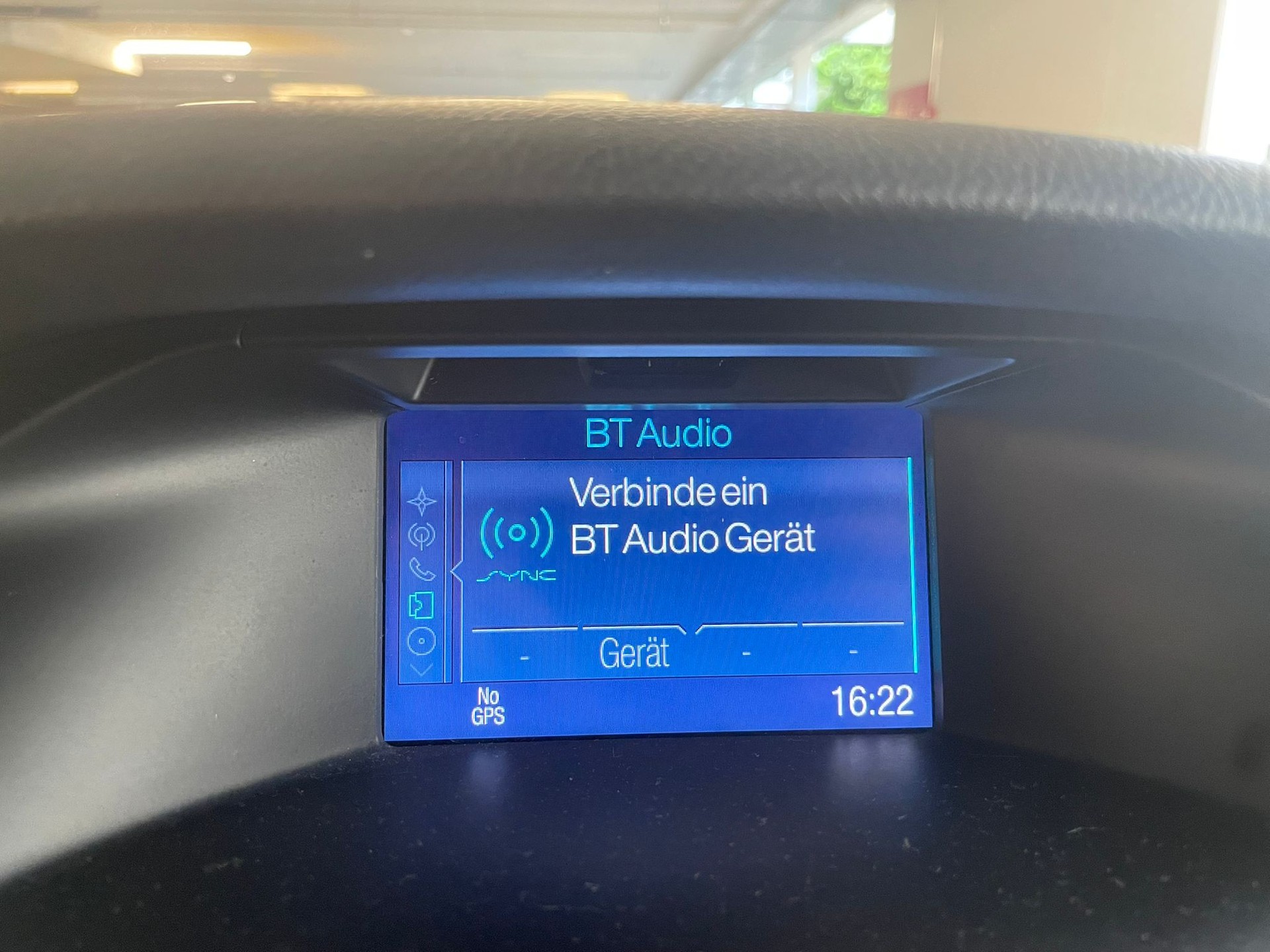 FORD Focus 1.6i VCT Titanium-image-20