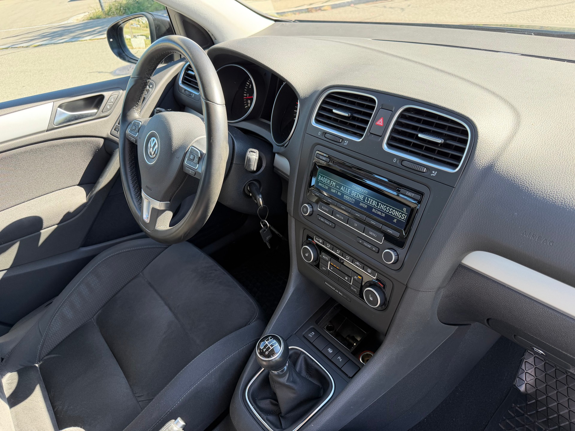 VW Golf 1.4 TSI Team-image-15