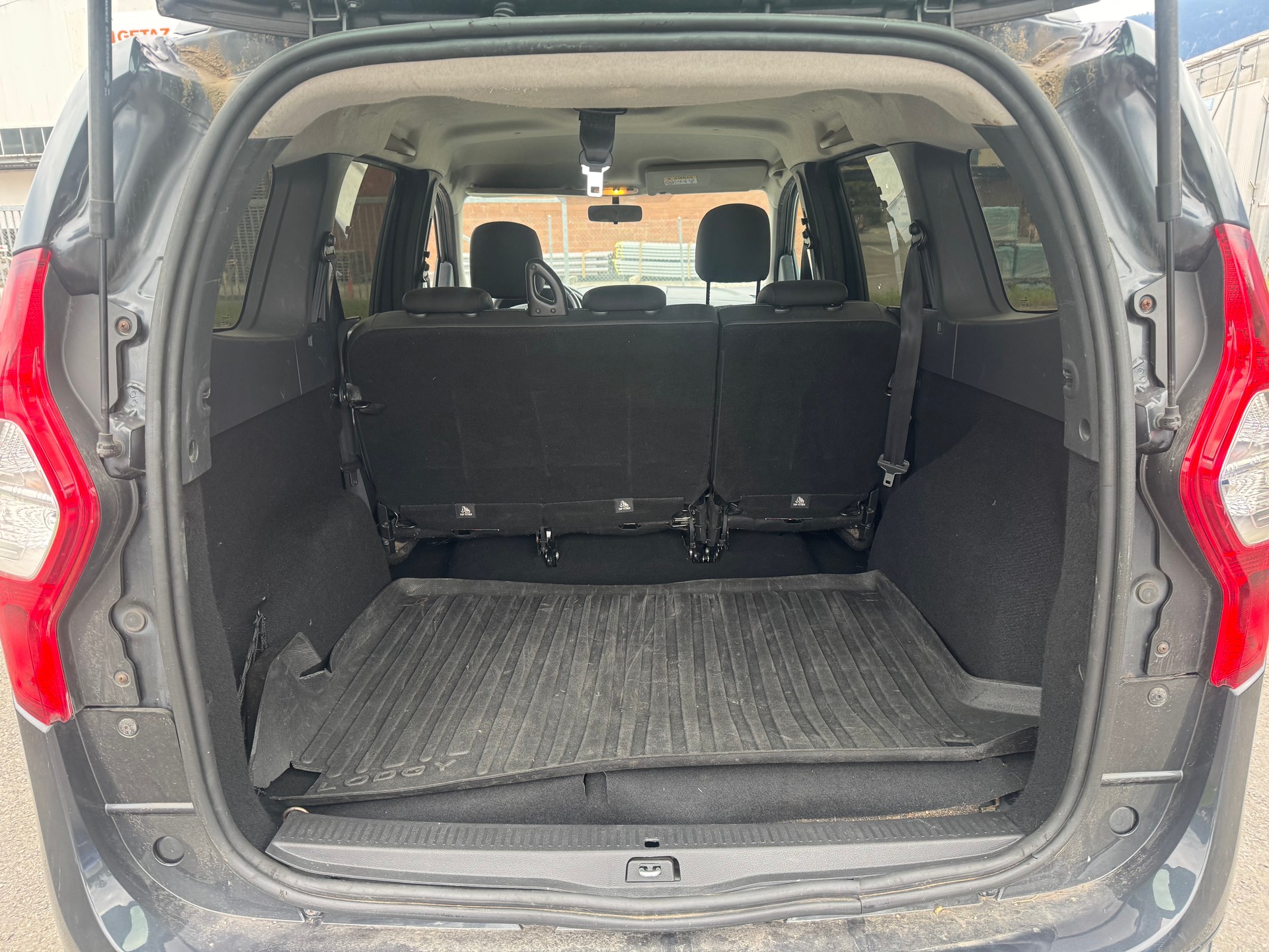 DACIA Lodgy 1.2 Turbo Lauréate 5PL-image-6