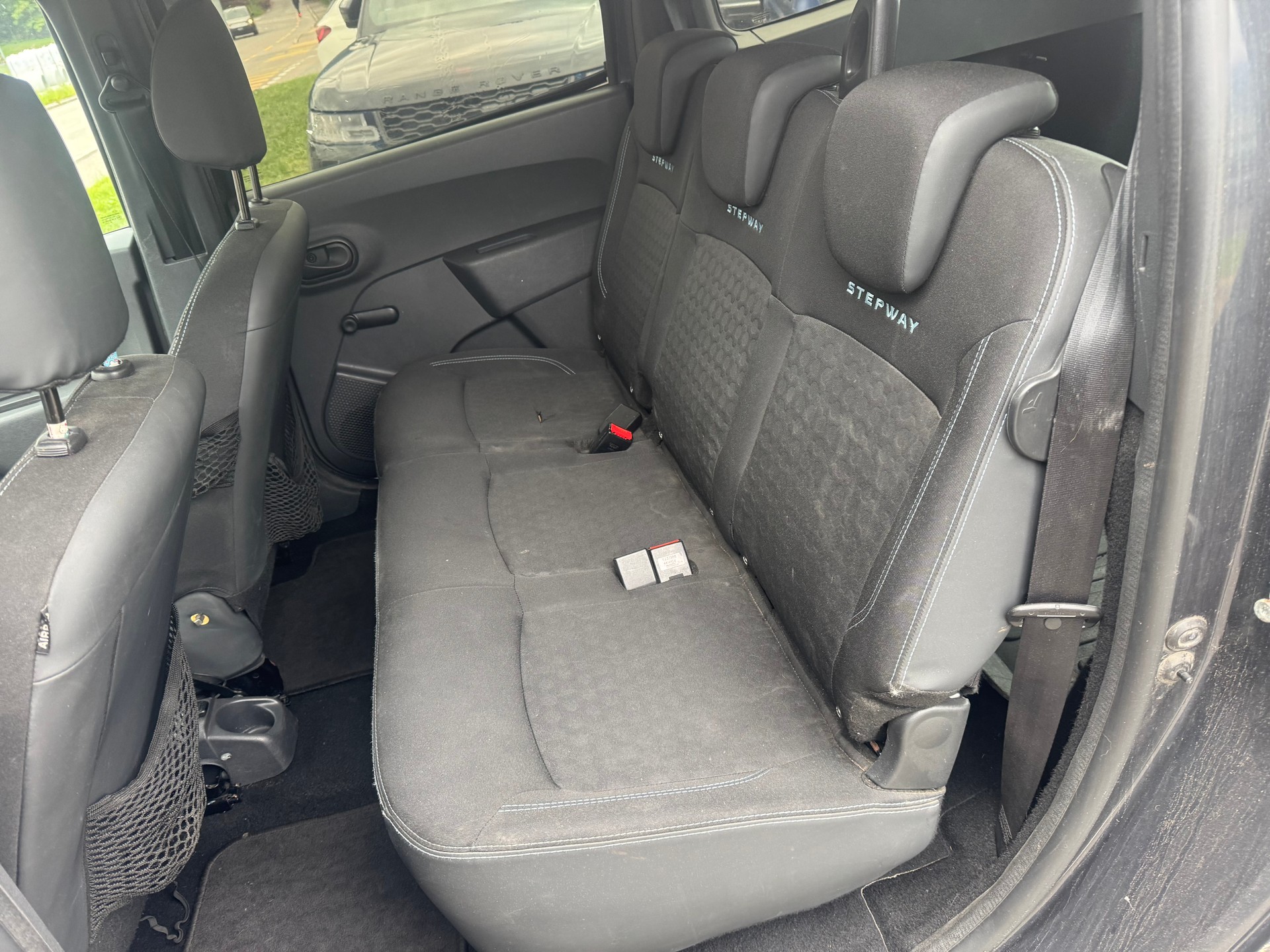 DACIA Lodgy 1.2 Turbo Lauréate 5PL-image-8