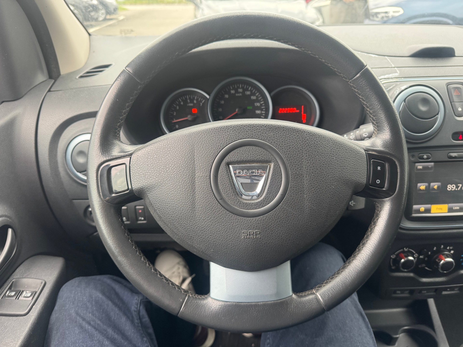 DACIA Lodgy 1.2 Turbo Lauréate 5PL-image-13