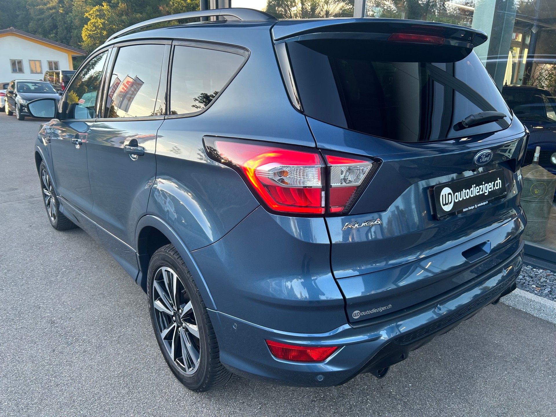 FORD Kuga 2.0 TDCi ST Line High 4WD PowerShift-image-5