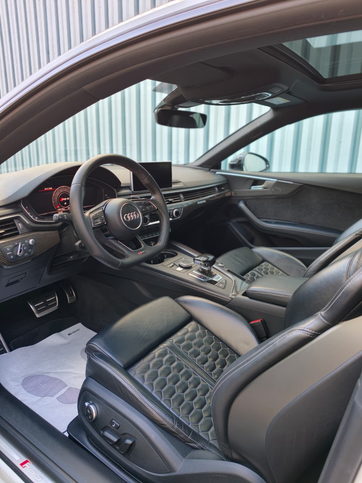 AUDI RS5 Coupé 2.9 TFSI quattro tiptronic OHNE OPF-image-12