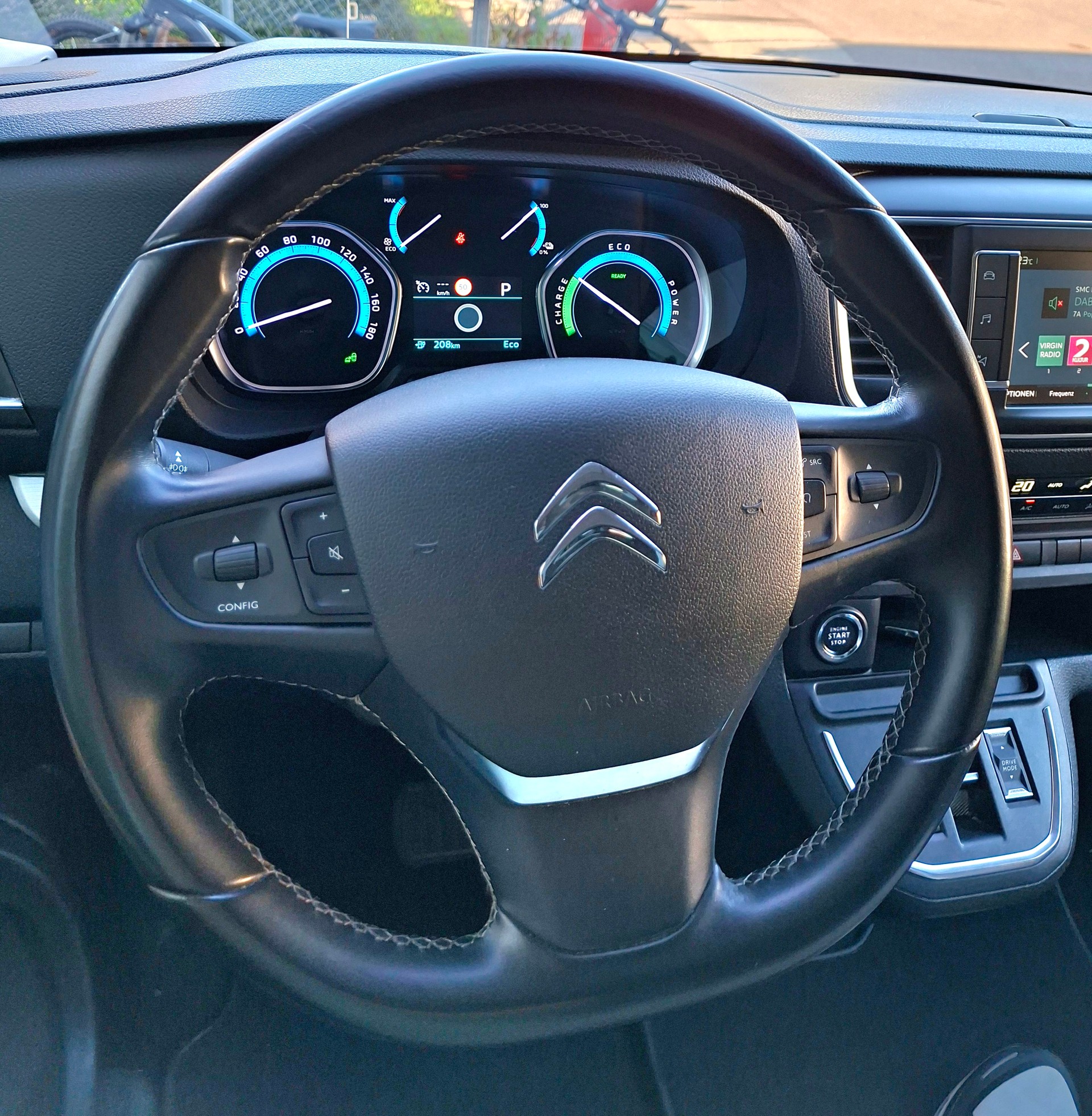 CITROEN 50 kWh Shine-image-4