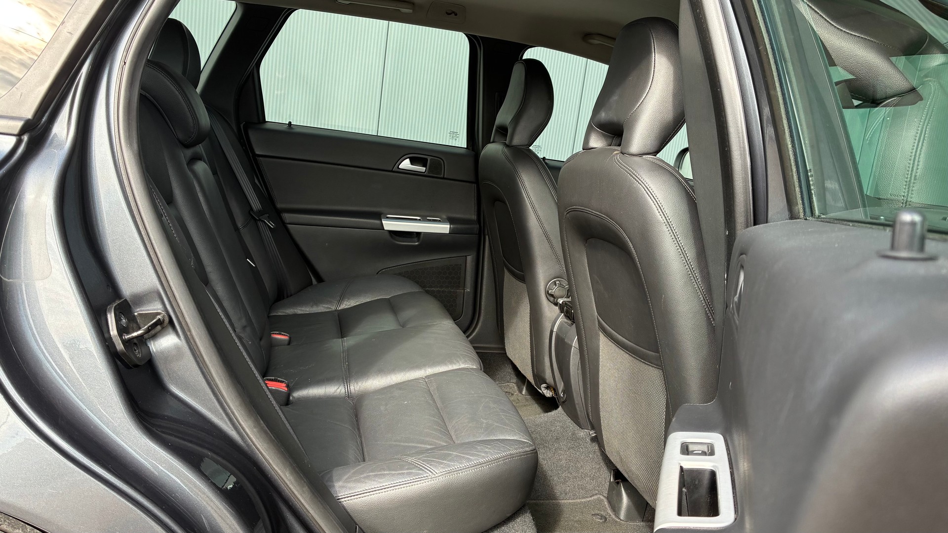 VOLVO V50 D3 Business Pro Edition Geartronic-image-13