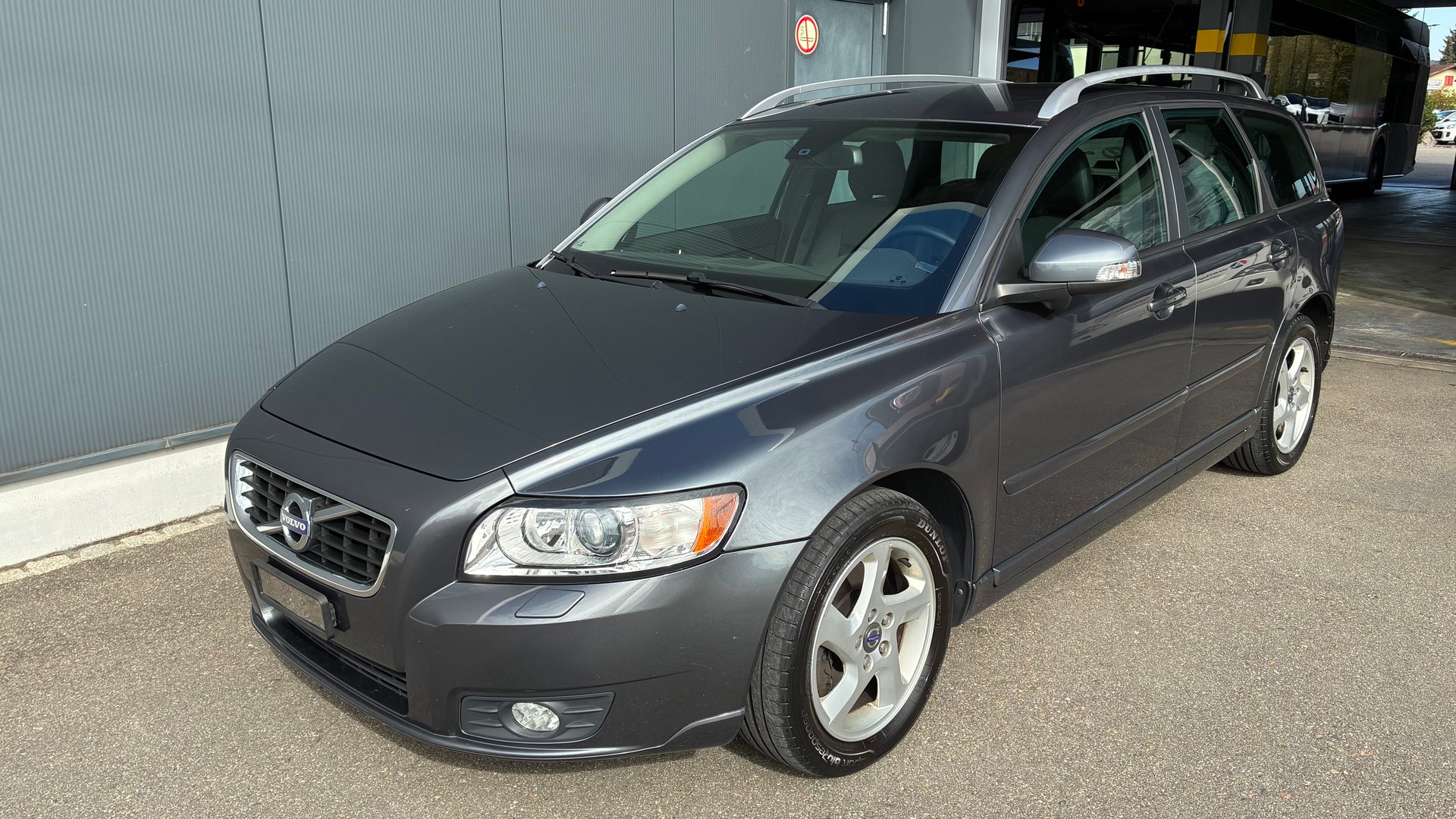 VOLVO V50 D3 Business Pro Edition Geartronic-image-7