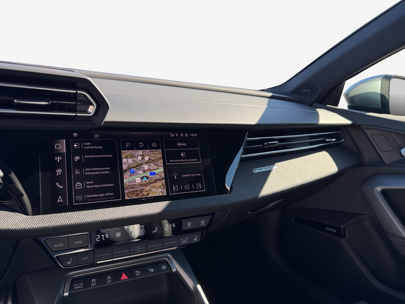 AUDI S3 Sportback TFSI quattro S-tronic-image-10