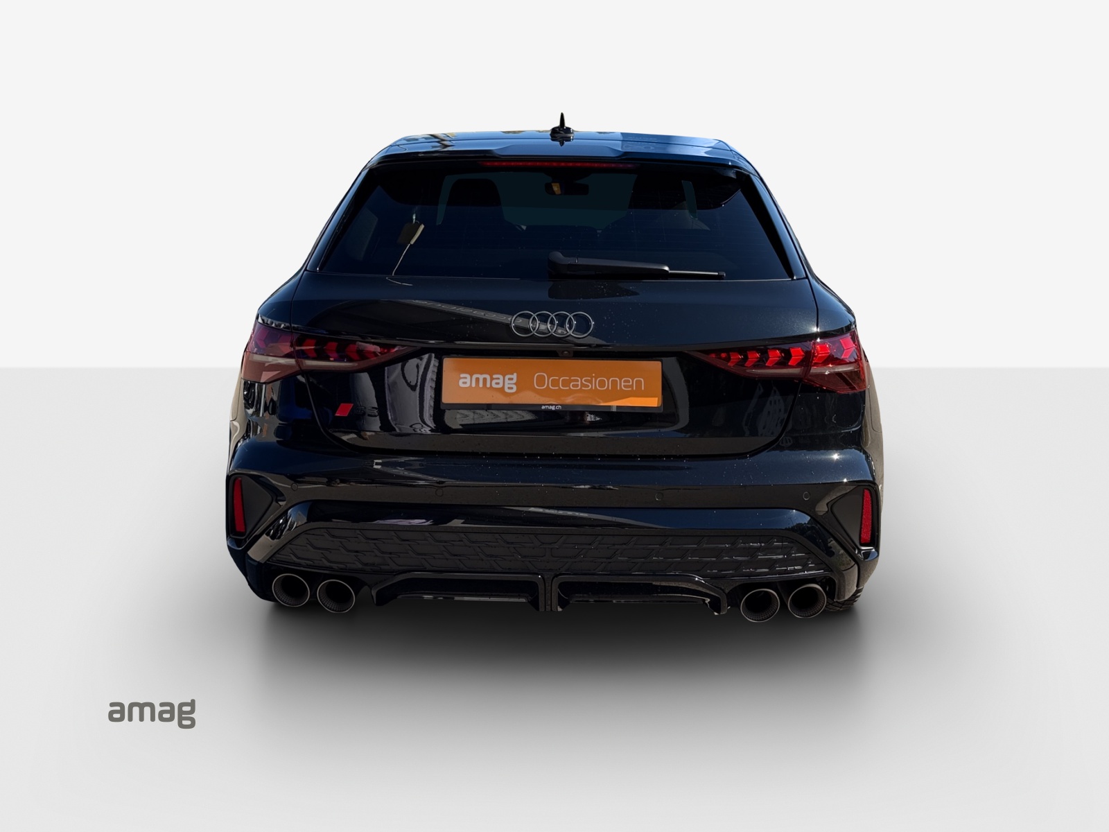 AUDI S3 Sportback TFSI quattro S-tronic-image-3