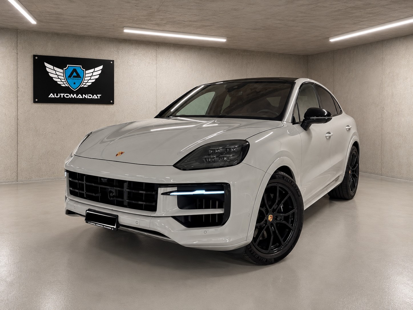 PORSCHE Cayenne Coupé GTS Tiptronic-image-0