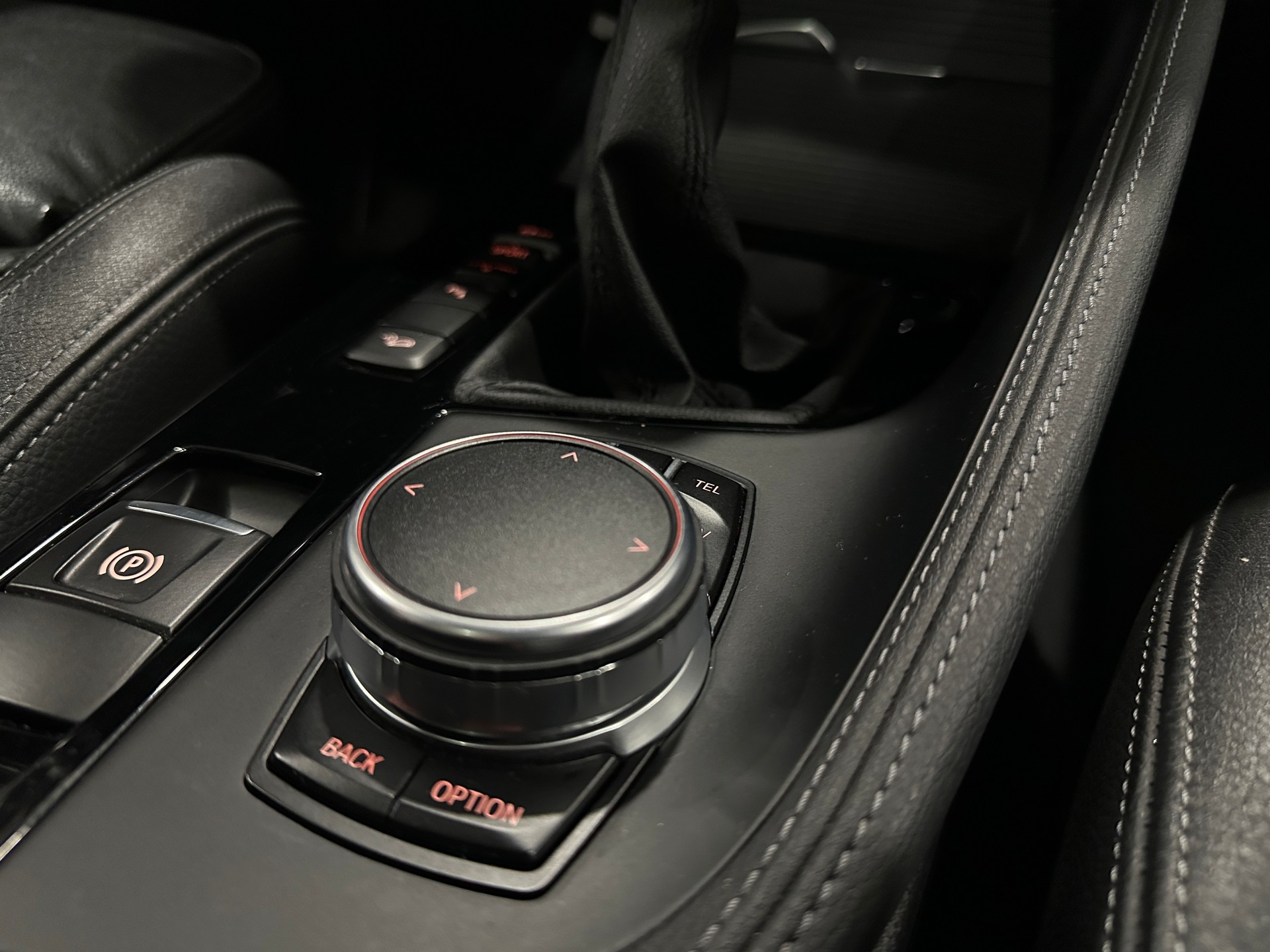 BMW X1 xDrive 25i xLine Steptronic-image-21