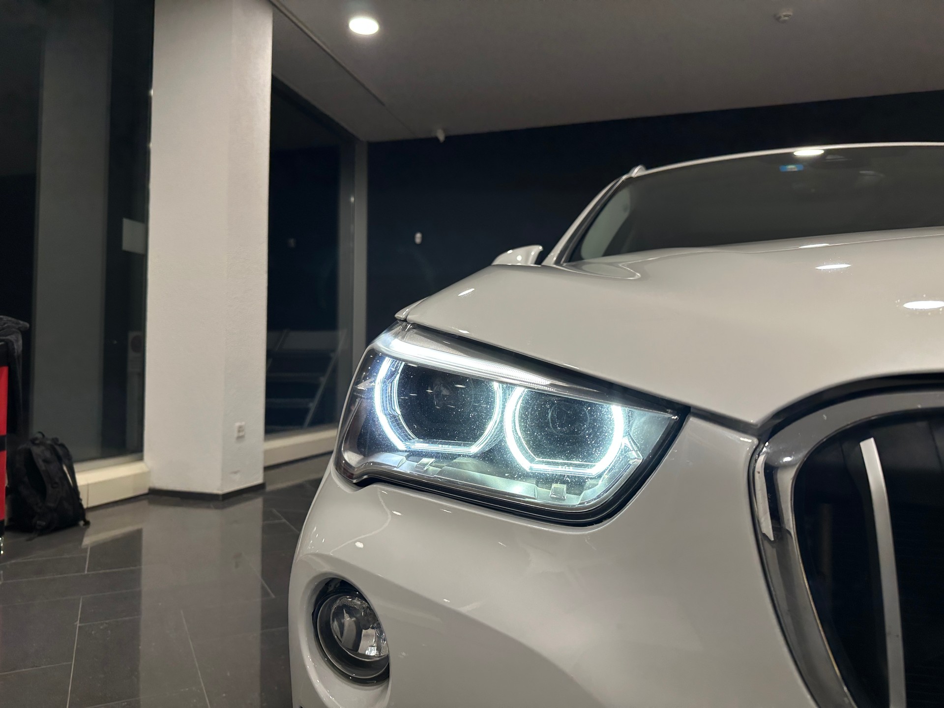 BMW X1 xDrive 25i xLine Steptronic-image-3