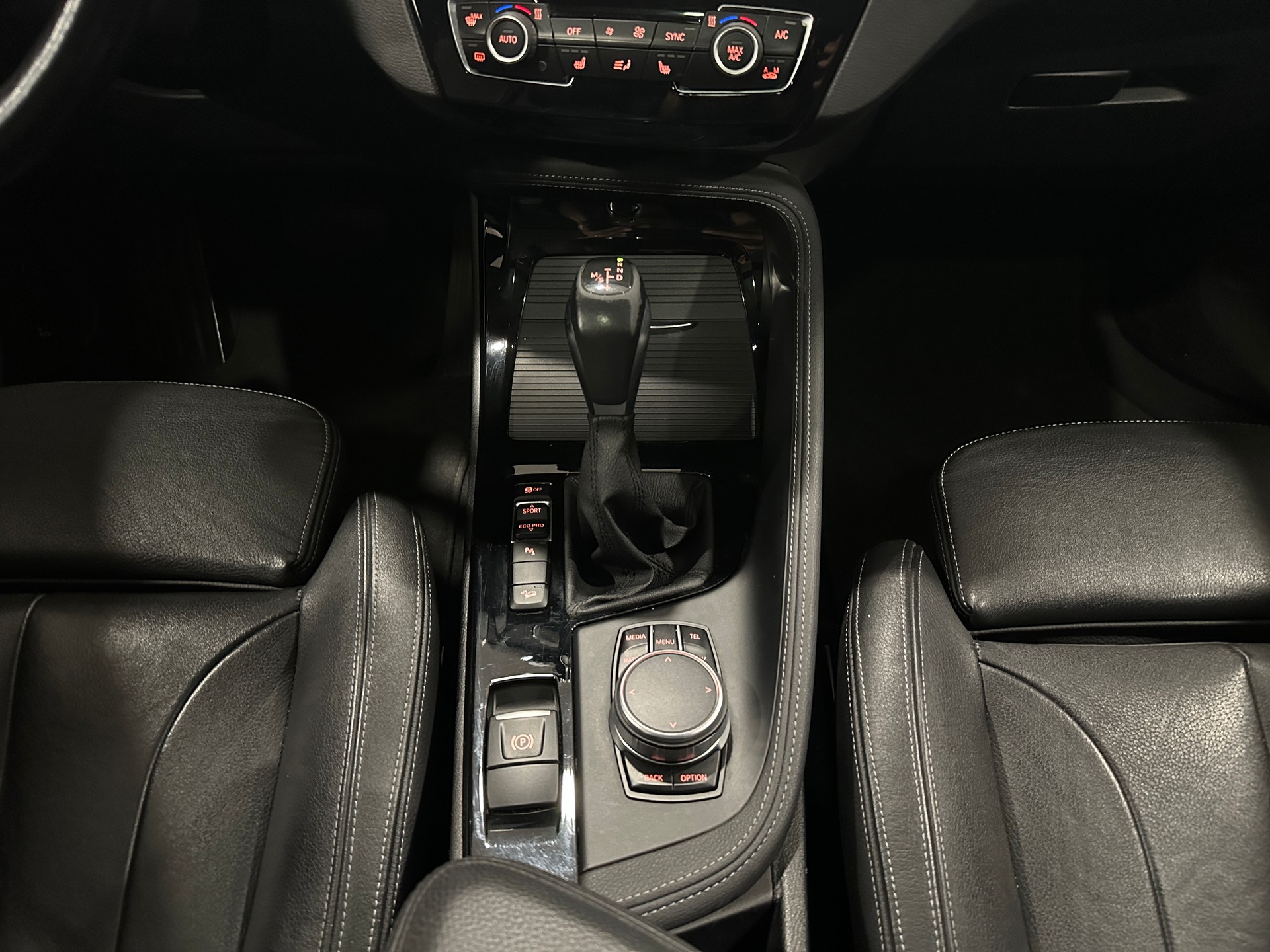 BMW X1 xDrive 25i xLine Steptronic-image-20