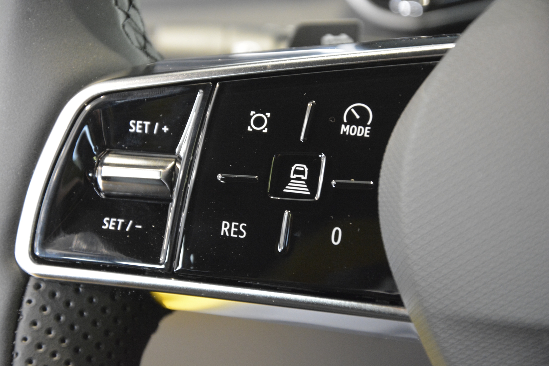 RENAULT R5 E-TECH ELECTRIC iconic five 150PS Comfort Range-image-12