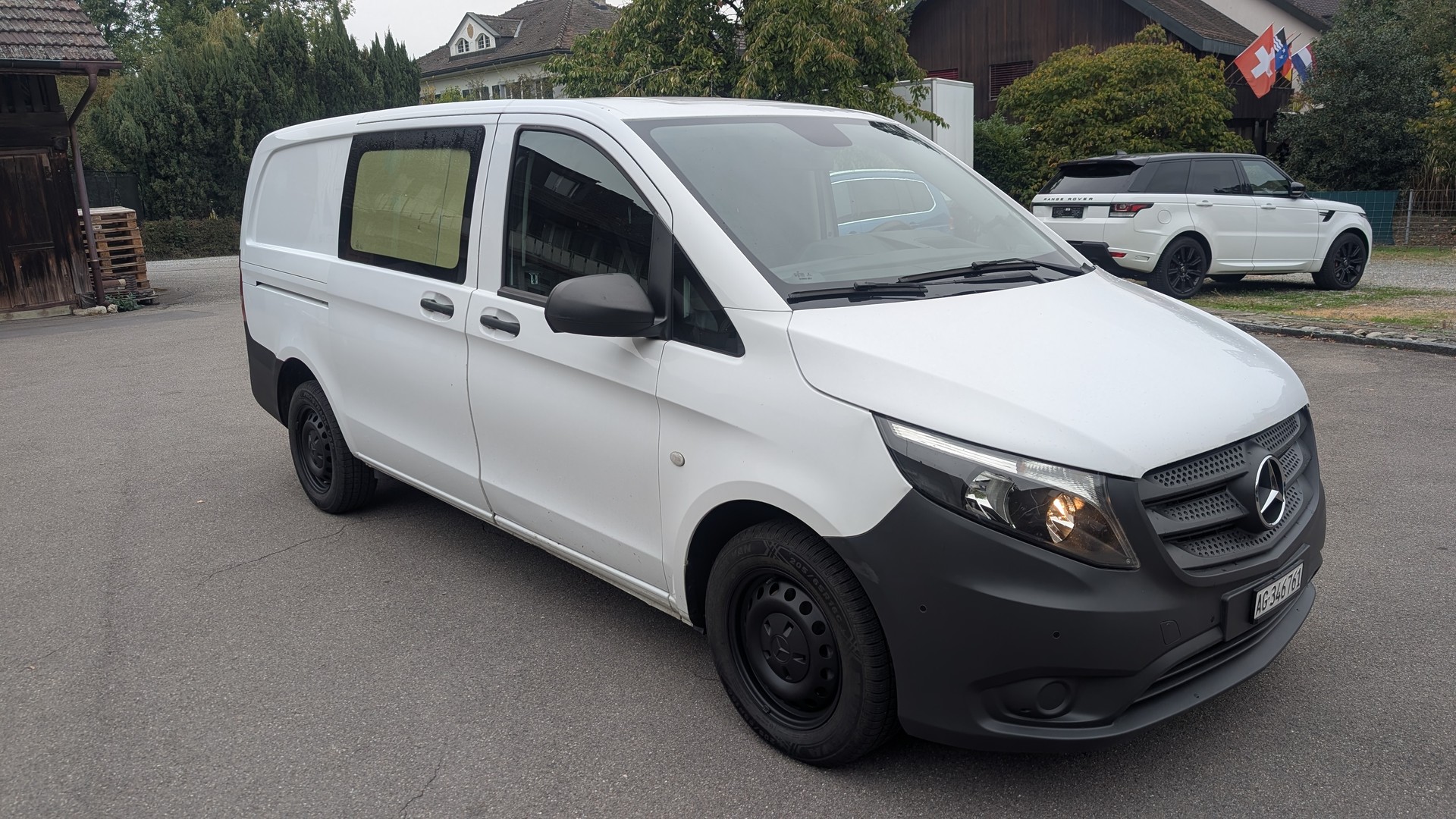 MERCEDES-BENZ 111 CDI BlueT Euro 6-image-0