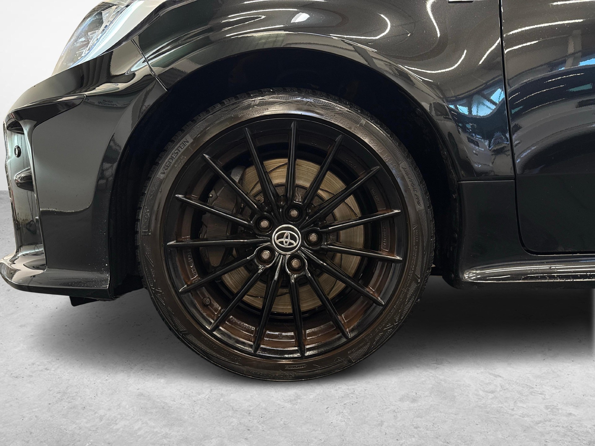 TOYOTA GR Yaris 1.6 Turbo Sport 4x4-image-12