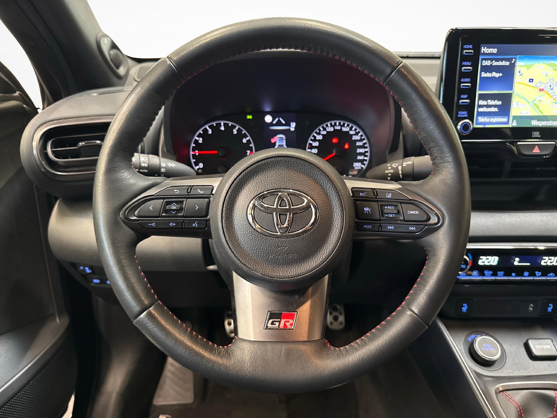 TOYOTA GR Yaris 1.6 Turbo Sport 4x4-image-13