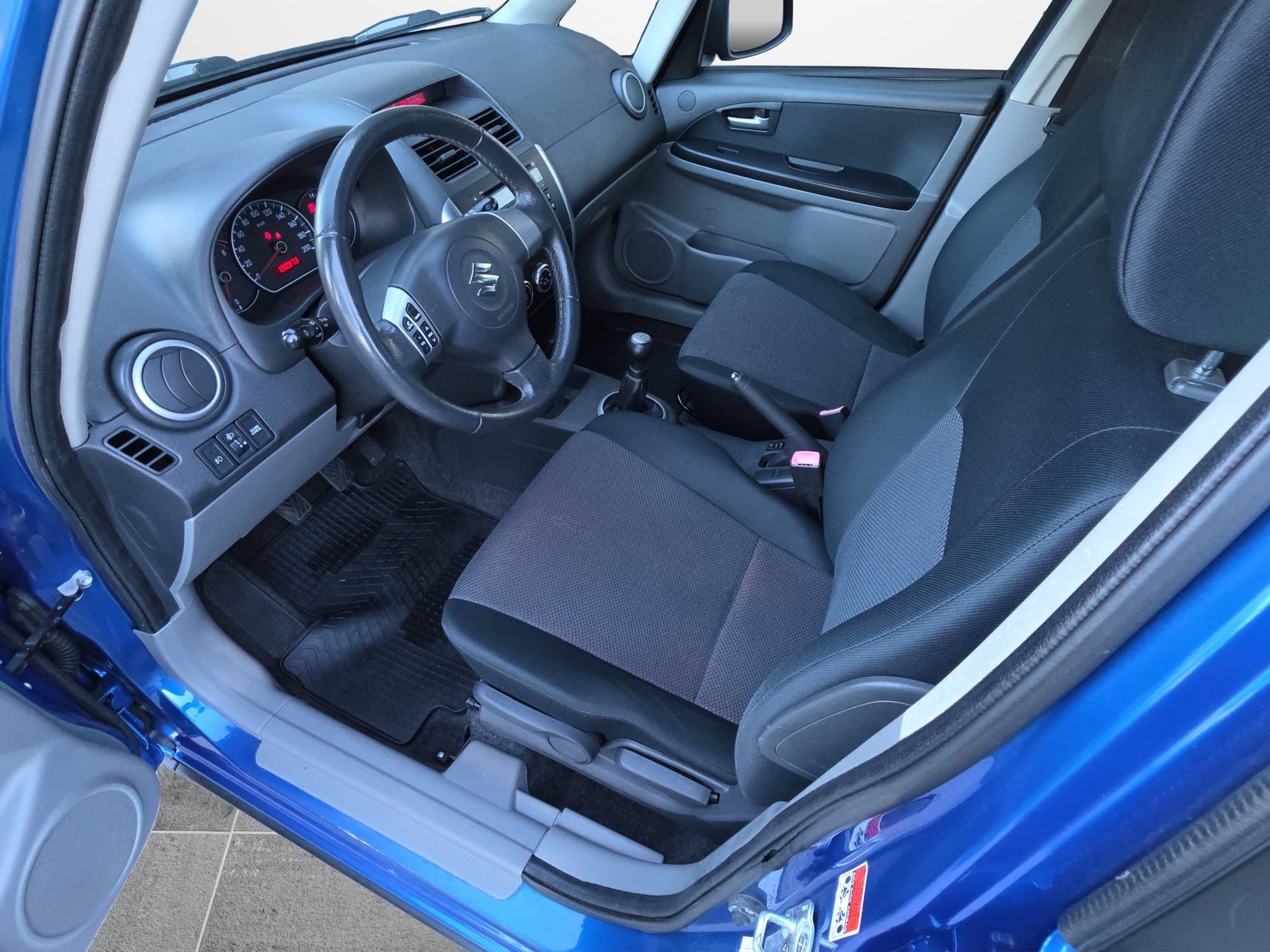 SUZUKI SX4 1.6 16V GL 4WD-image-8