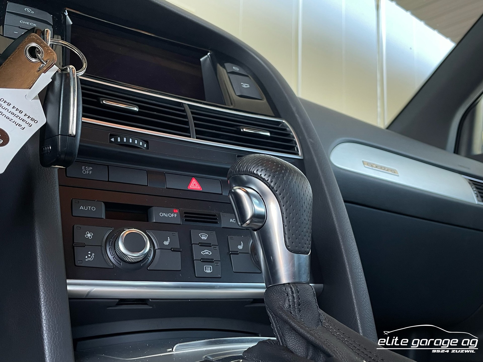 AUDI RS6 Avant 5.0 V10 quattro-image-11
