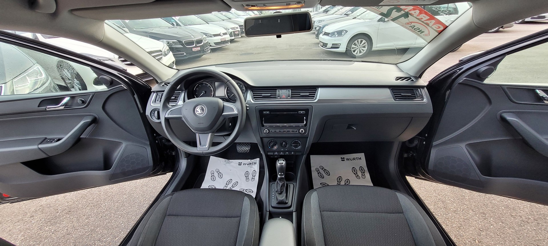 SKODA Rapid Spaceback 1.4 TSI Ambition DSG-image-8
