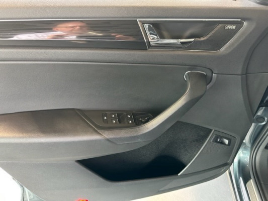 SKODA Kodiaq 2.0 TSI Style-image-8