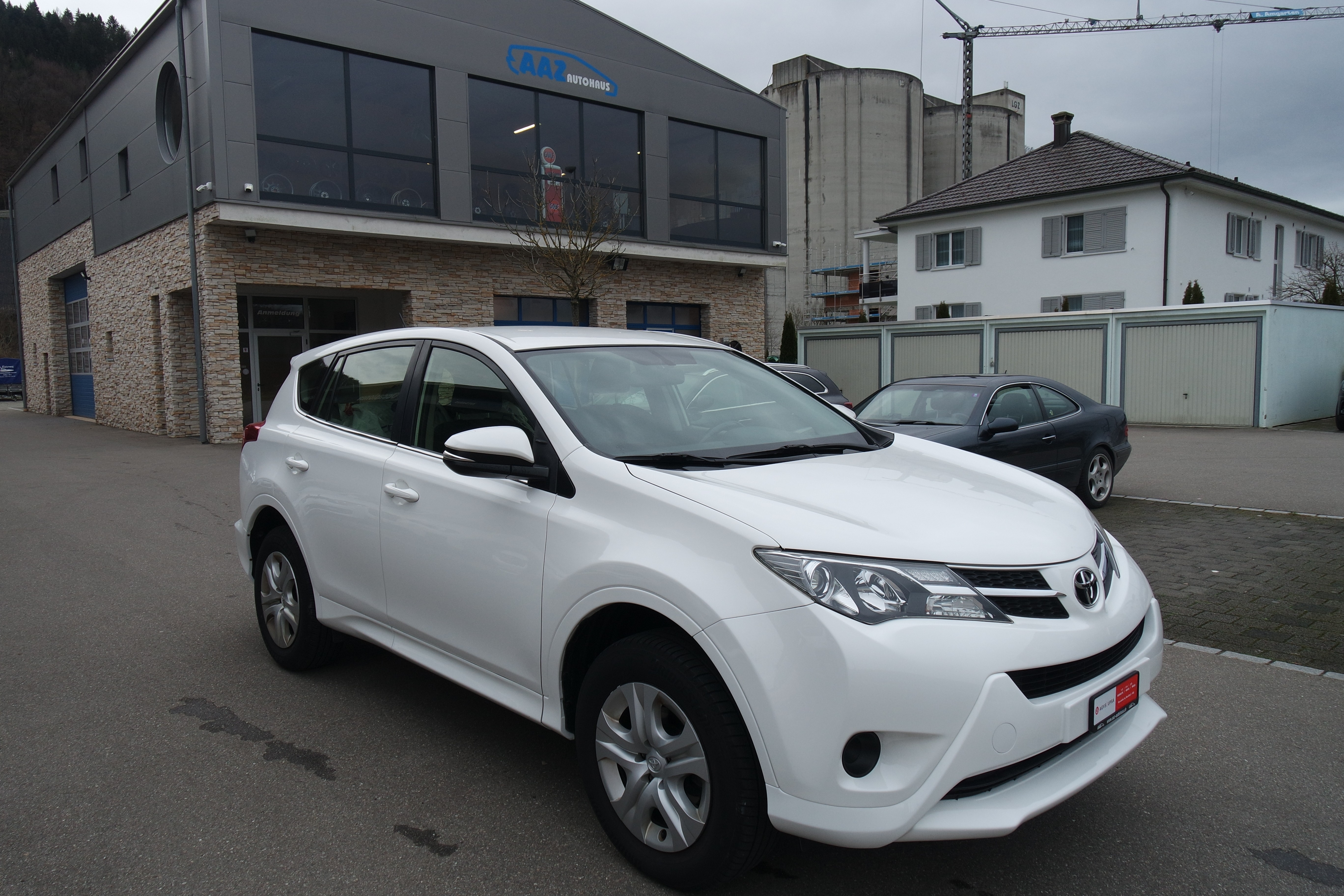 Car photo
