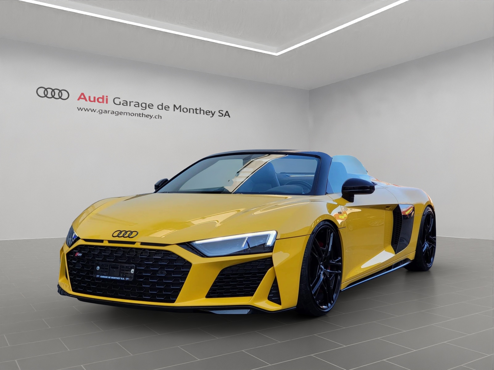AUDI R8 Spyder performance S-Tronic-image-0