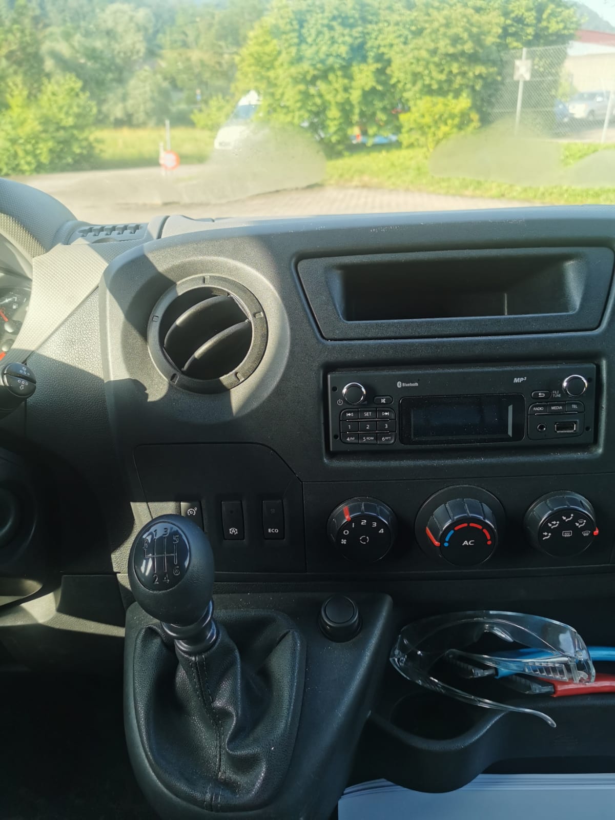 RENAULT Master T35 ENERGY 2.3dCi 165 L2H2-image-7