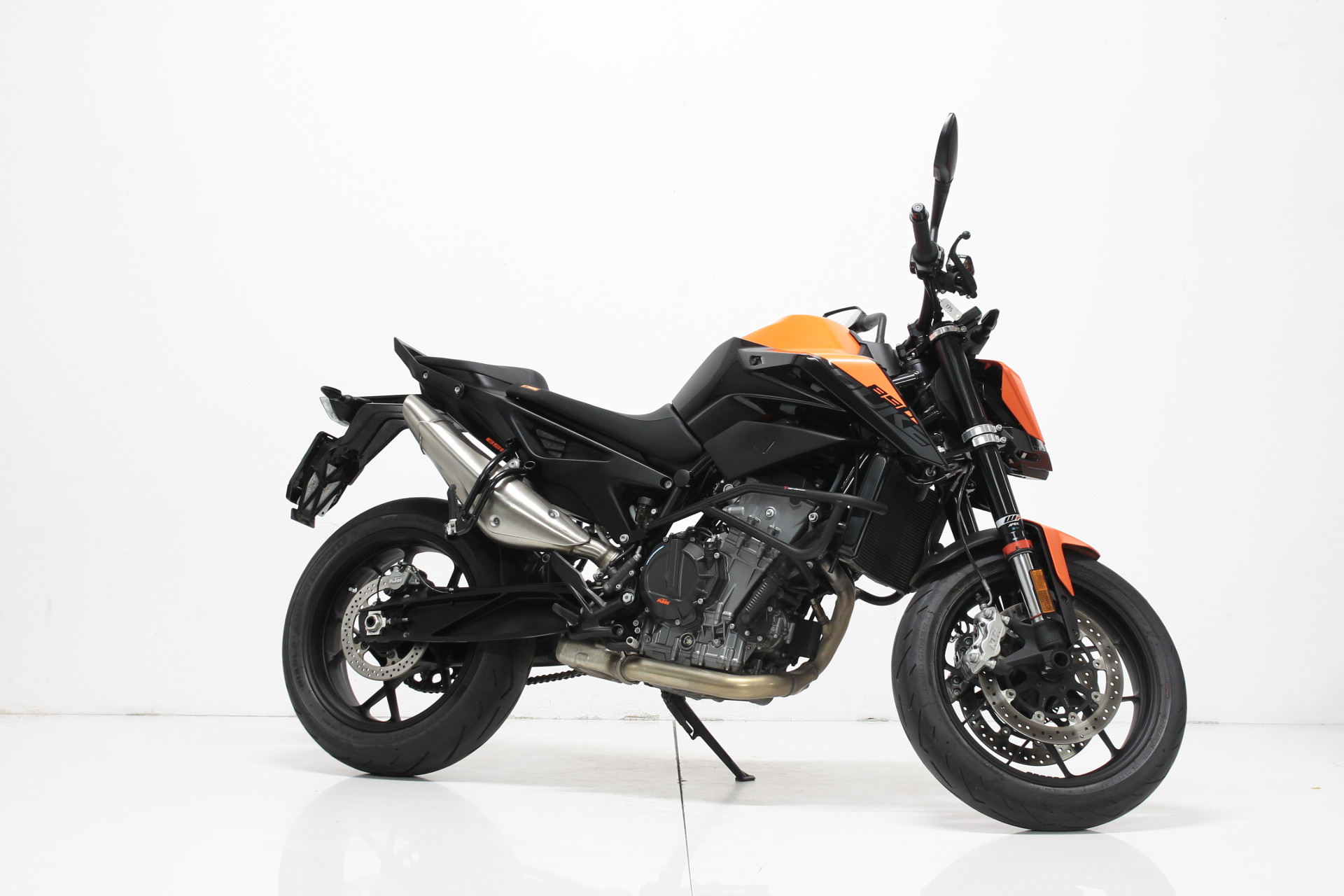 KTM 890 Duke L
