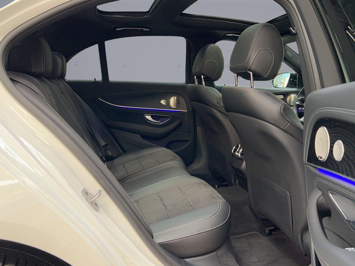 MERCEDES-BENZ E 300 e AMG Line 4matic EQ Star-image-15