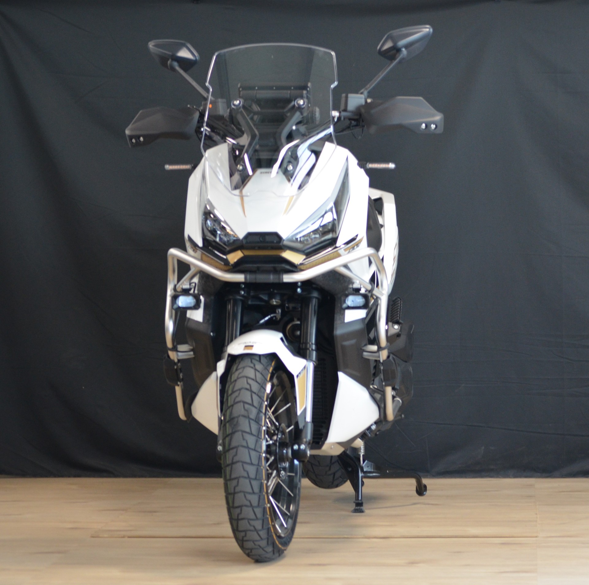 ZONTES 368 G ADV-showroom-element-2