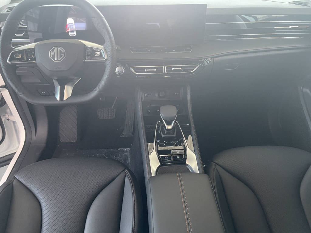 MG MG HS-image-9