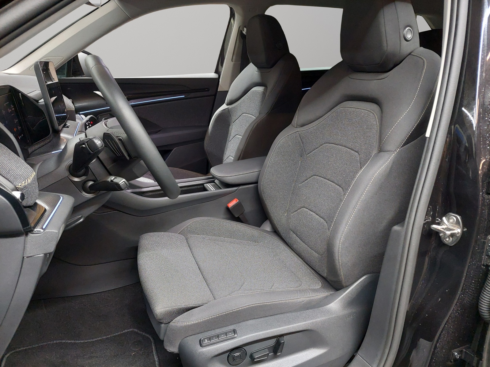SKODA Kodiaq 2.0 TSI Selection 4x4-image-5