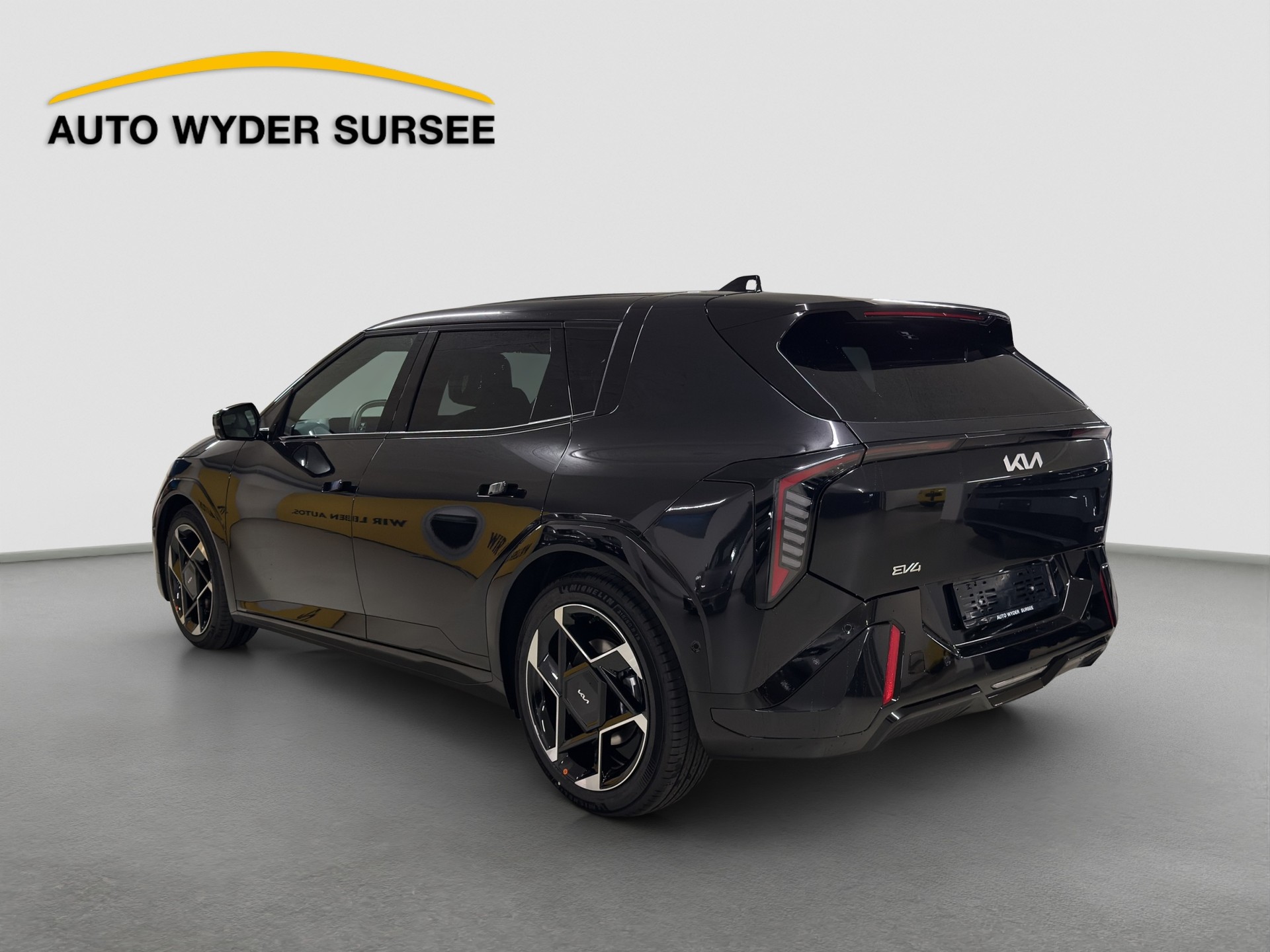 KIA EV4 81 kWh GT-Line-image-3