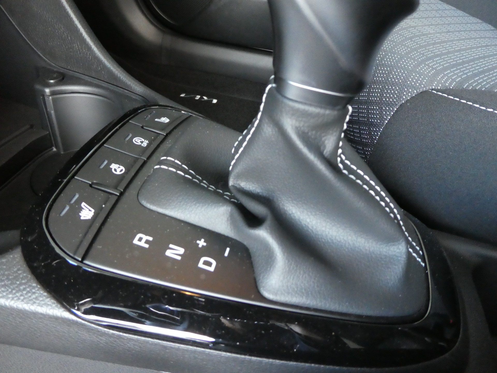 KIA Picanto 1.2 CVVT Power Automatic-image-10